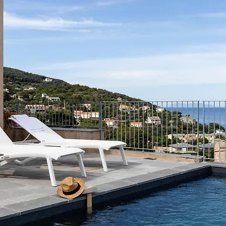 Villa Hugo Brando