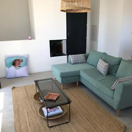 Villa Hugo Brando